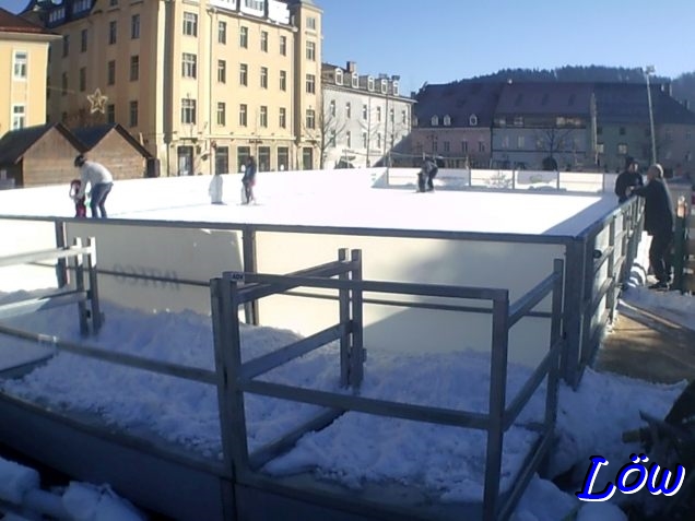29.12.2025 - Eislaufplatz am Hauptplatz